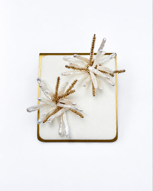 Tidal Stix White Pearl and Gold Earring